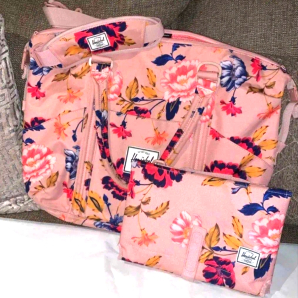 Herschel Floral Diaper Bag & Changing Pad